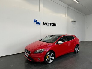 Volvo V40 D4 177hk R-Design VOC D-värm Navi Pano Mocka/Skinn