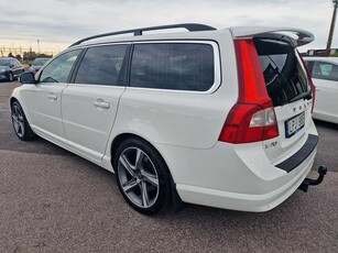 Volvo V70 D3 Geartronic Momentum Euro 5