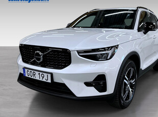 Volvo XC40B4 FWD Bensin Plus Dark 2024, SUV