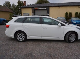 Toyota Avensis Kombi 1.8 Valvematic Life Drag