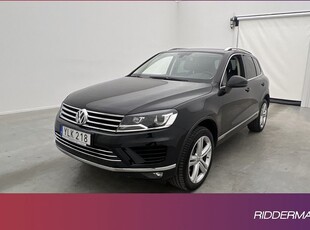 Volkswagen Touareg3.0 V6 4M Premium Skinn Kamera Drag 2017, SUV