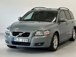 Volvo V50 2.4 Momentum | Automat | P-sensorer | KamremBytt