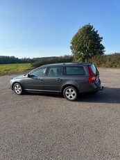 Volvo V70 2.0 Flexifuel 1400kr skatt Drag Avbet 400:-