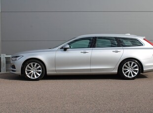 Volvo V90 T4 Momentum Aut Läder Drag Voc Värmare Låg Skatt