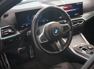 BMW i4 eDrive40 M-Sport Drag Fartpilot Keyless HiFi 340hk