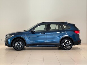 BMW X1 xDrive 25e, Sport Line, Navi, Head Up, Serviceavtal