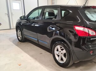 Nissan Qashqai 1.6 CVT *Automat *Drag *Värmare *NY ADRESS*