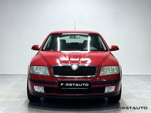 Skoda Octavia 2.0 FSI Dynamic Euro 4 Dragkrok Nybesiktad