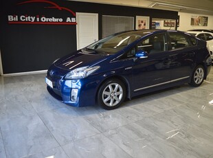 Toyota Prius Hybrid CVT (136hk) / Panoramatak / GPS / B-Kamera / Nyservad