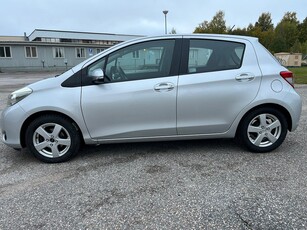 Toyota Yaris 5-dörrar 1.33 Dual VVT-i Active 3,95% ränta