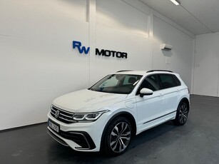 Volkswagen Tiguan eHybrid 245hk R-Line Cockpit 360° Drag 20