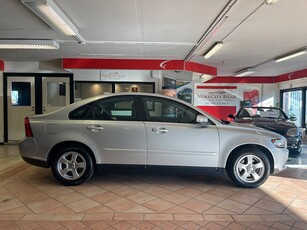 Volvo S40 1.6 D Kinetic / Nybesiktigad / Kamrem bytt