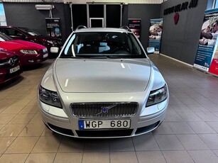 Volvo V50 2.4 170hk Dragkrok / 2-Ägare / Ny besiktad