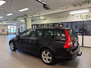 Volvo V70 2.4D Momentum,Servad/Kamrem bytt/Drag Euro 4!