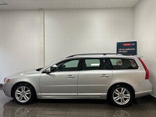 Volvo V70 D4 AWD Geartronic Momentum|P-värme|P-sensor|Drag|