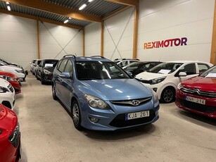 Hyundai i30 cw 1.6 CRDi Business Ny Besiktad ua