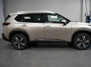 Nissan X-Trail e-POWER N-Connecta | Panoramaglastak