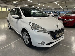 Peugeot 208 1.2 VTi Nykamrem Nyservad Panorama Nybesiktad