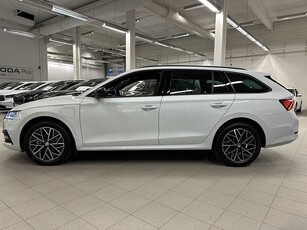 Skoda Octavia Kombi iV STYLE 1,4 TSI iV DSG | Drag&Värmare | Sportpaket