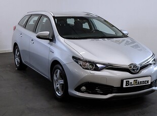 Toyota Auris Touring Sports Hybrid Lågmilare 2540kr/mån