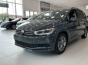 Volkswagen Touran1.5 TSI Dragpaket NYA FACELIFTEN 2024, SUV