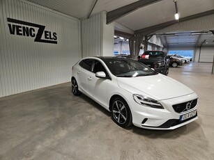 Volvo V40 D2 Aut Momentum R-Design Pano Kamera GPS Mkt fin