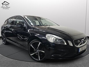 Volvo V60 T6 AWD R-Design *FULL UTR*