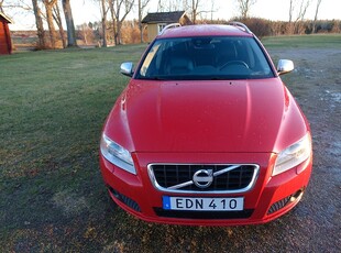 Volvo V70 2.0 Bi-Fuel Geartronic Summum/214 Hk