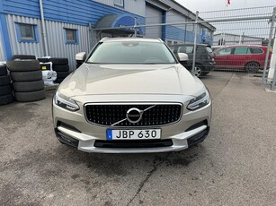 Volvo V90 Cross Country D4 AWD Geartronic Momentum, Plus