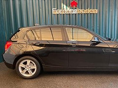 BMW 118 d xDrive 5-dörrars Sport line | Nybesiktigad | H/K