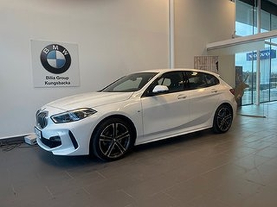 BMW 118 i M-Sport Aut | HiFi | Navi | Rattvärme | Fri service