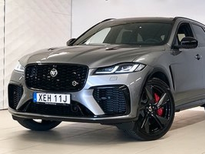 Jaguar F-Pace SVR V8 550 hk - Sportavgas/Head-up/Panorama