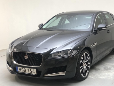 Jaguar XF 3.0D V6 Supercharged RWD (300hk)