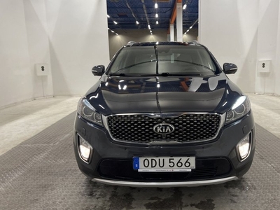 Kia SorentoAWD Executive 7-Sits Pano 360° Skinn Drag 2016, SUV