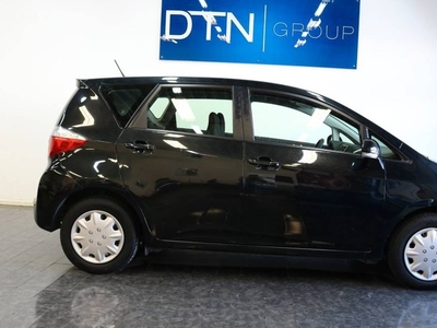 Toyota VersoS 1.33 Dual VVT-i Auto KAMKEDJA VÄLUTRUSTAD SV 2014, Kombi