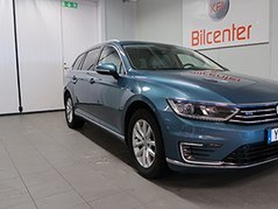 Volkswagen Passat GTE *JANUARIREA* Drag-Kamera-Värm-Alc-SoV