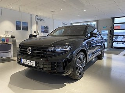 Volkswagen Touareg R eHybrid 3.0 TSI E-HYBRID 462 HK / PANORAMA / INNOVATION