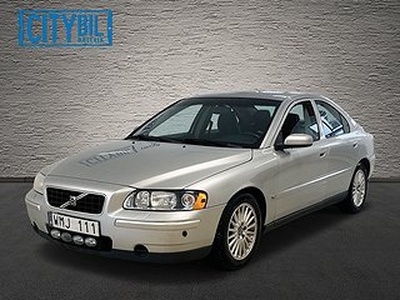 Volvo S60 2.5T 209hk AWD Aut Motorvärmare Dragkrok