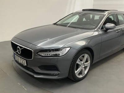 Volvo V90T5 2018, Kombi