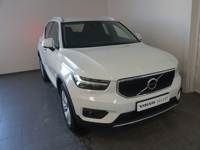 Volvo XC40 T2