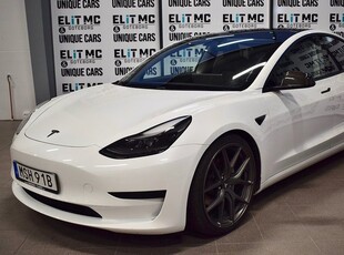 Tesla Model 3Standard Range Facelift AP 20