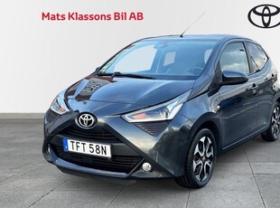 Toyota Aygo1.0 Man 5-D X-Play Vinterhjul ingår 2020, Halvkombi