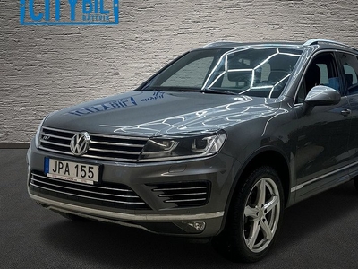 Volkswagen Touareg3.0 V6 TDI 4M R-Line Drag Värmare 2015, SUV