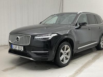 Volvo XC90 T8 AWD Twin Engine (407hk)