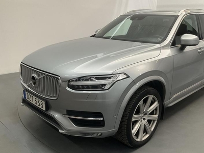 Volvo XC90D5 AWD 2017, SUV