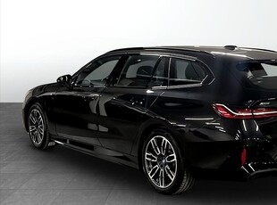 BMW 530e xDrive Touring / M-Sport / Innovation / Drag / 19