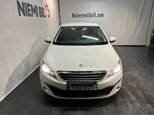 Peugeot 308 1.2 e-THP Active Motorvärmare Parkeringsensorer