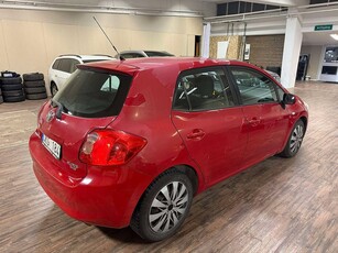 Toyota Auris 5-dörrar 2.0 D-4D Euro 5 Ny Besiktigad