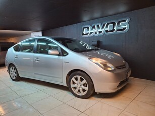 Toyota Prius 1.5 VVT-i + 3CM CVT Backkamera M-Värmare