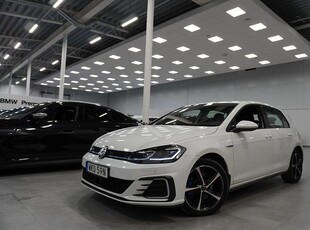 Volkswagen GolfGTE 1.4 TSI CarPlay Cockpit Adaptiv Farthållare 2020, Halvkombi